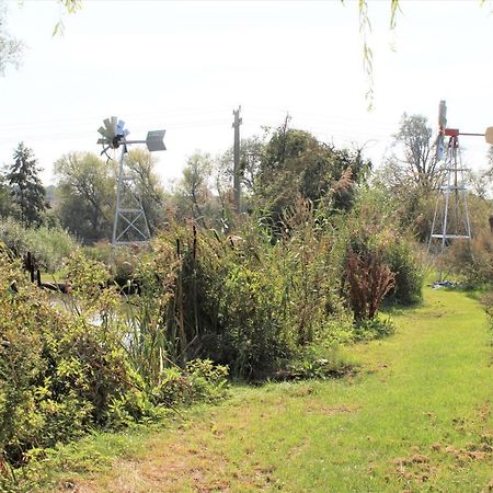 Rum Bridge "Owl Watch" Wooden Tipi Hotel Sudbury  Exterior foto