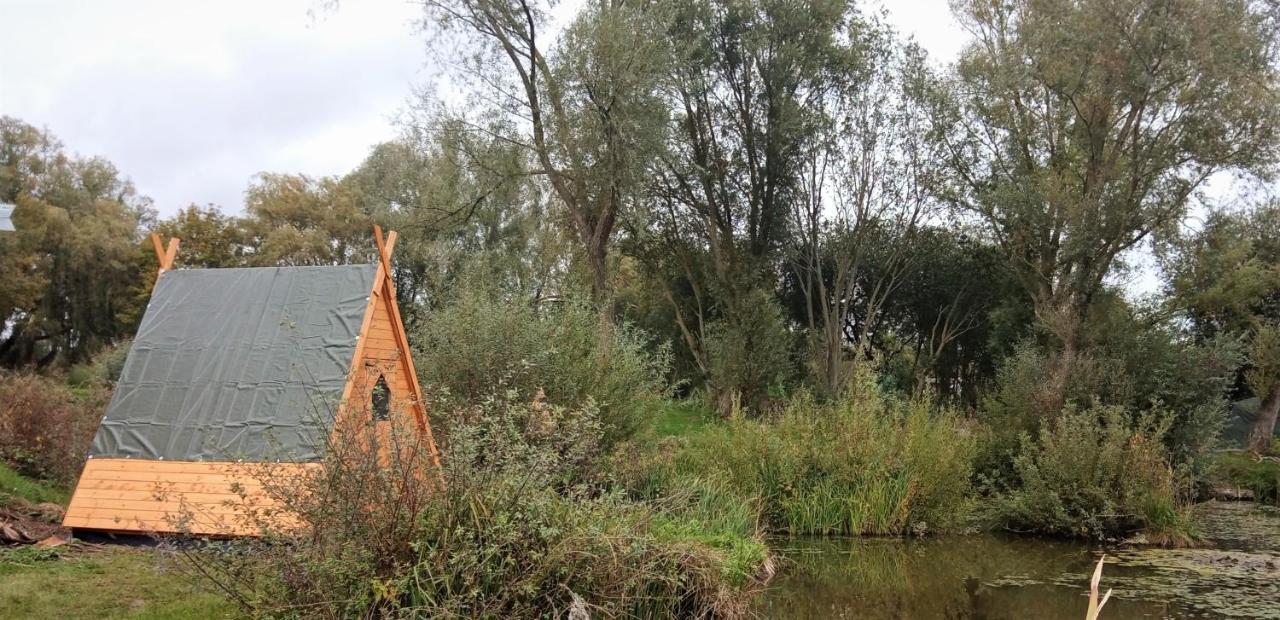 Rum Bridge "Owl Watch" Wooden Tipi Hotel Sudbury  Exterior foto