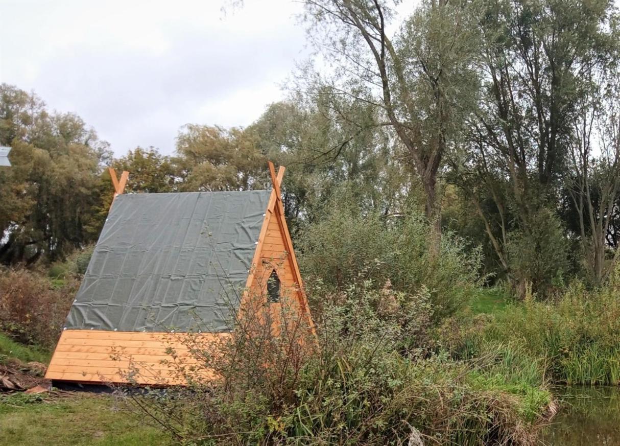 Rum Bridge "Owl Watch" Wooden Tipi Hotel Sudbury  Exterior foto